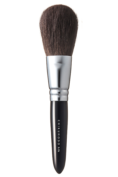 CHIKUHODO Face brush powder. Кисть для нанесения пудры CHIKUHODO Face brush powder. Кисть для нанесения пудры